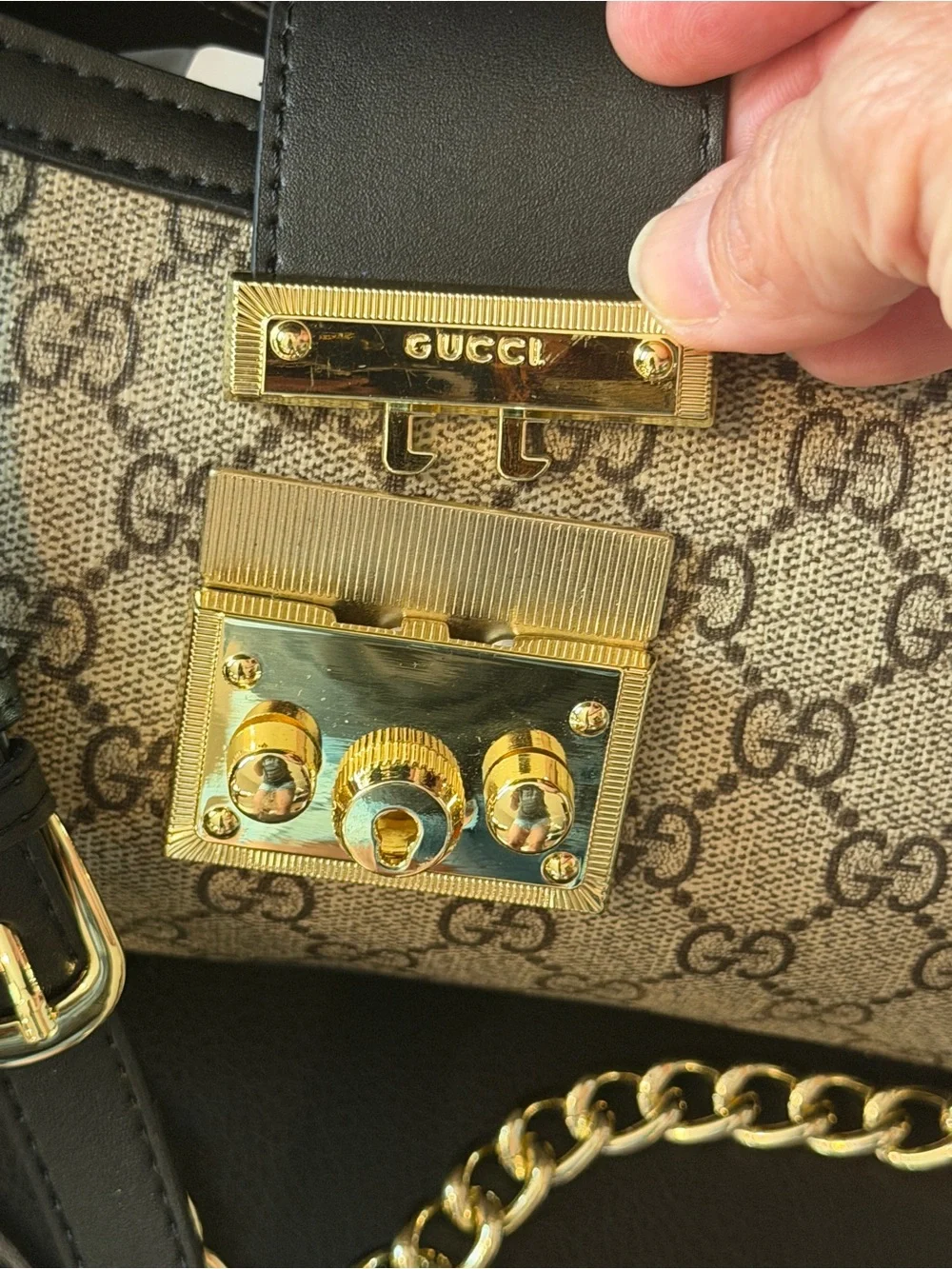 Gucci classic style